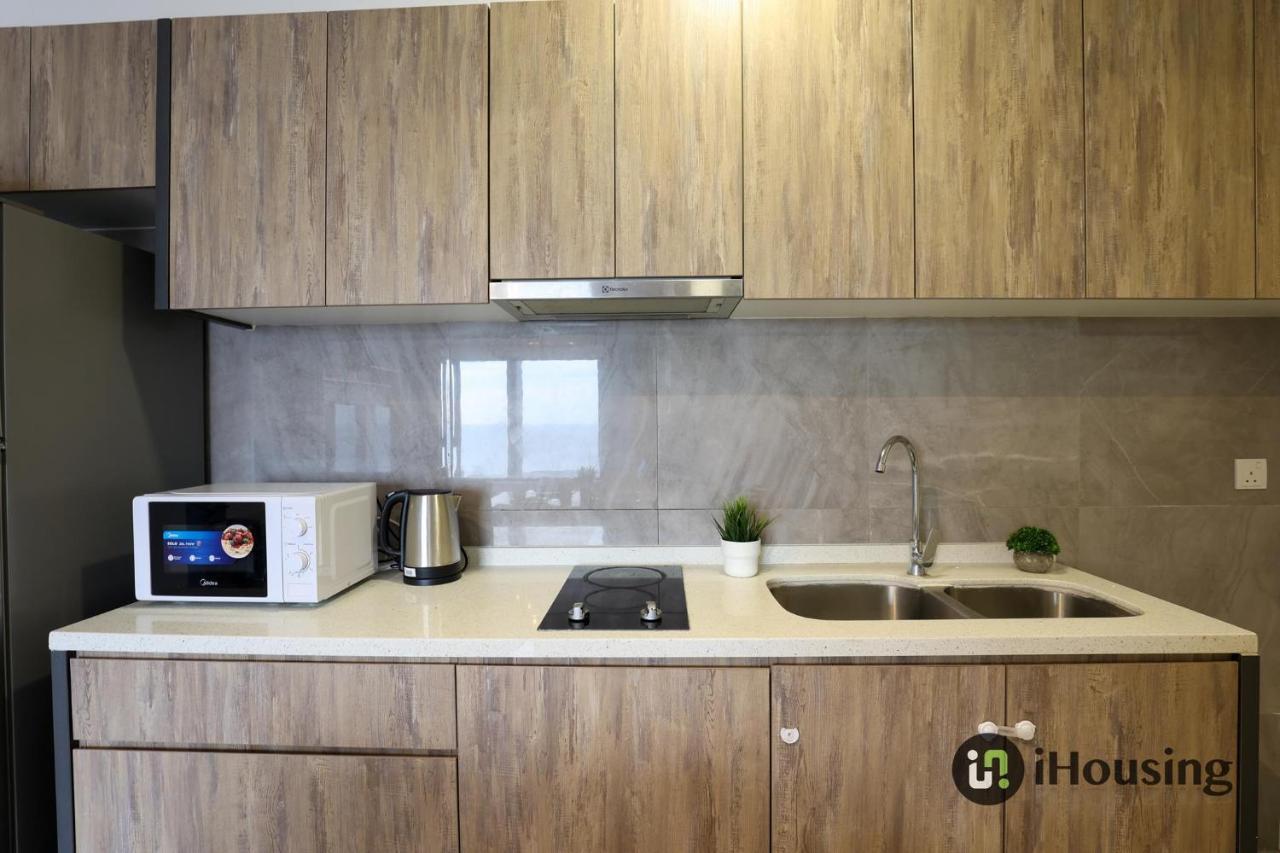 Imperio By I Housing Apartment